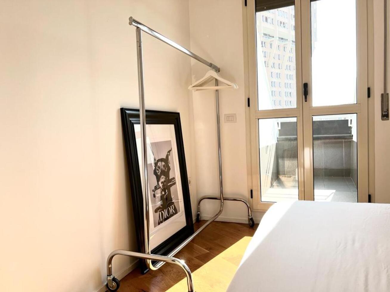 Comecasa Attic 5 Min Walk From Duomo ミラノ エクステリア 写真