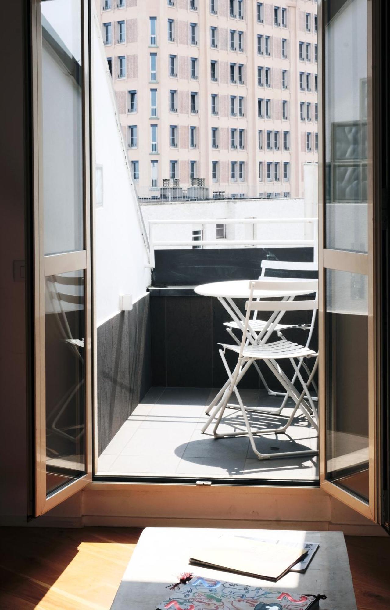 Comecasa Attic 5 Min Walk From Duomo ミラノ エクステリア 写真