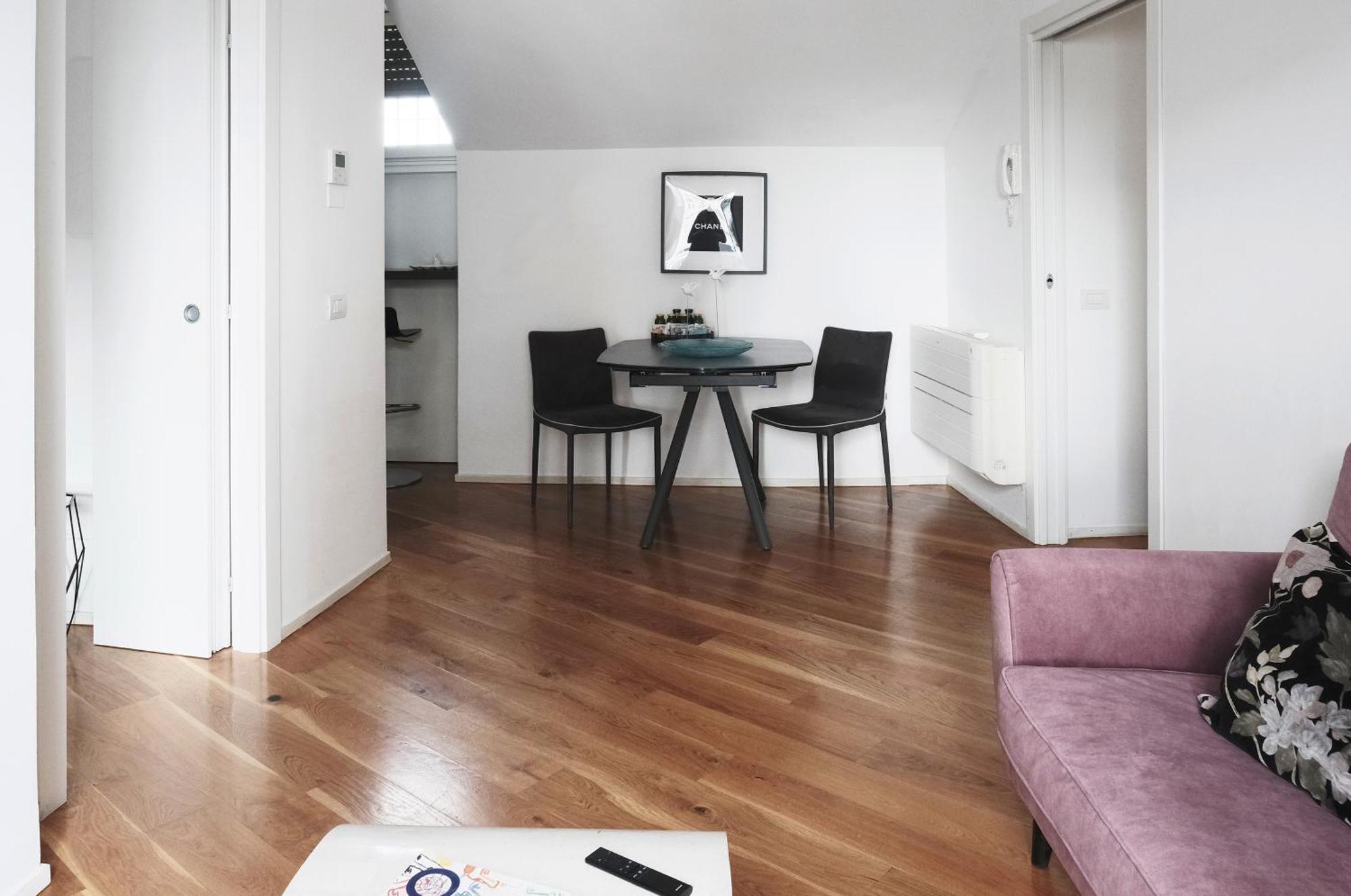 Comecasa Attic 5 Min Walk From Duomo ミラノ エクステリア 写真